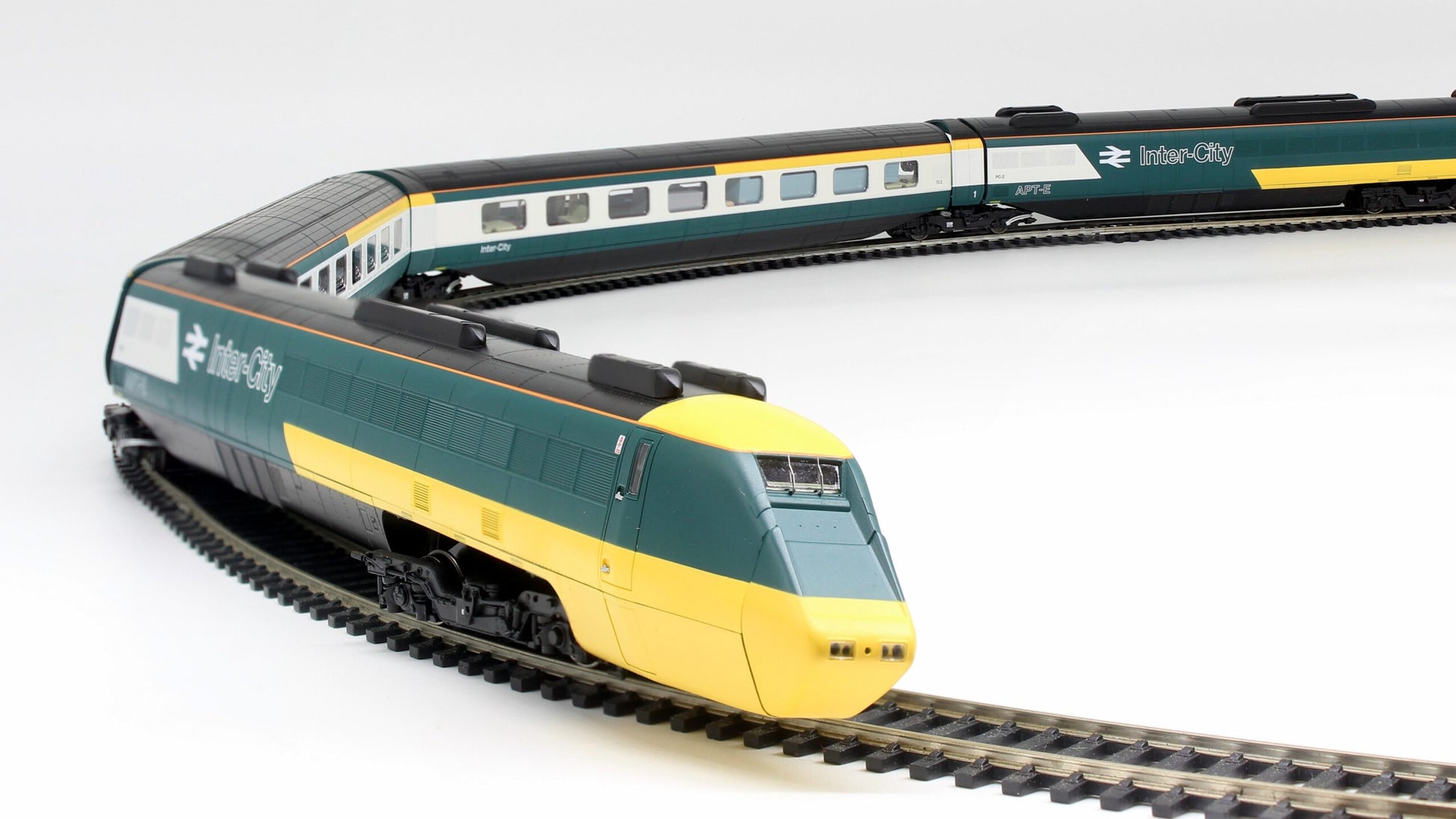 SALE - Rapido Trains 924503 OO Gauge APT-E 4 Car Train Pack Intercity Blue/Grey Livery (DCC Sound) - Chester Model Centre