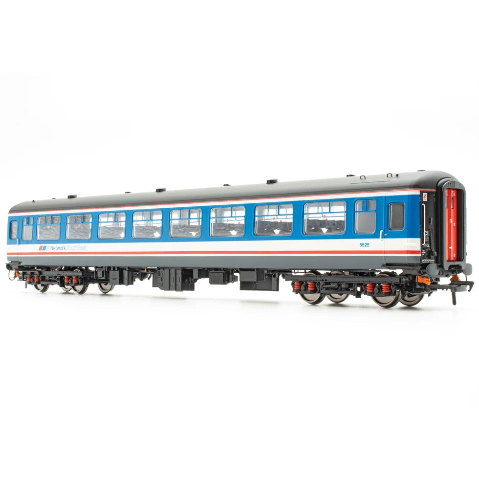 ACCURASCALE #ACC3239 BR MK2c TSO 5525 Open Second - Large Toilet Window - Network Southeast