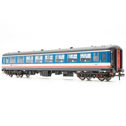 ACCURASCALE #ACC3239 BR MK2c TSO 5525 Open Second - Large Toilet Window - Network Southeast