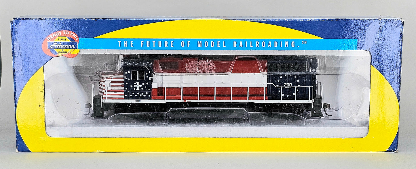 ATHEARN #80180 HO Gauge GP38-2 Boston & Maine #200 Bicentennial Locomotive (DC)