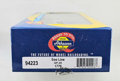 ATHEARN #94223 HO Gauge GP35 Soo Line #1776 'America's Bicentennial' Locomotive (Quick Plug DCC Equipped)