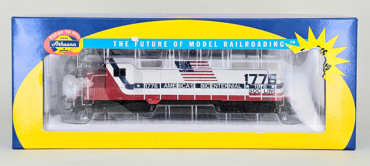 ATHEARN #94223 HO Gauge GP35 Soo Line #1776 'America's Bicentennial' Locomotive (Quick Plug DCC Equipped)