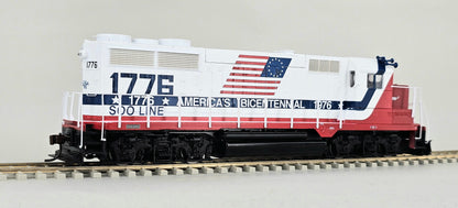 ATHEARN #94223 HO Gauge GP35 Soo Line #1776 'America's Bicentennial' Locomotive (Quick Plug DCC Equipped)