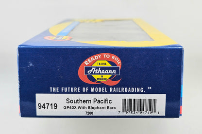 ATHEARN #94719 HO Gauge GP40X SOUTHERN PACIFIC with Elephant Ears #7200 Locomotive (DCC Quick Plug Equipped - 8 Pin Manufacturer Specific Decoders)