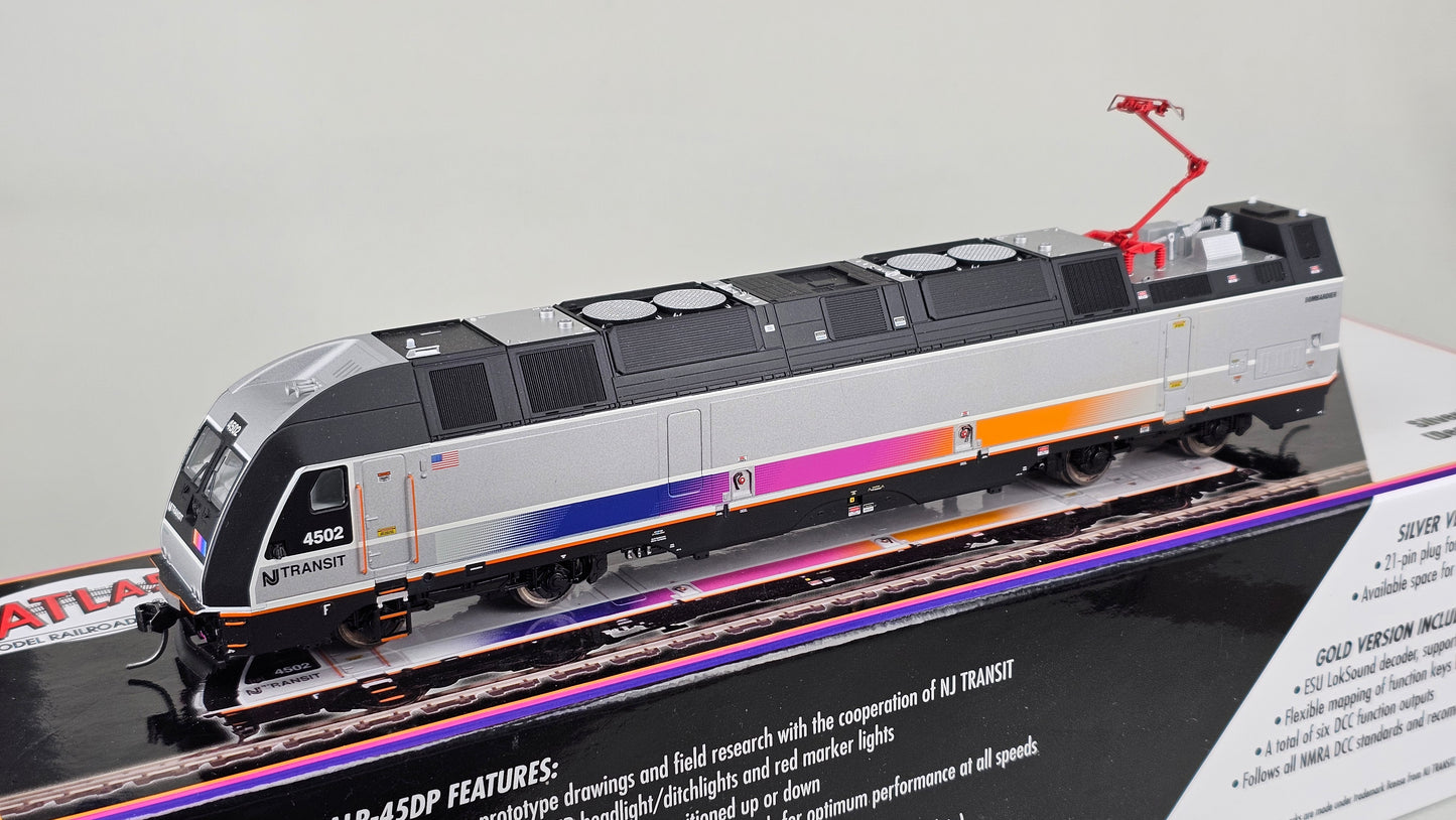 ATLAS HO Scale Item:10002499 Silver Version ALP-45DP - NJ Transit No.4502