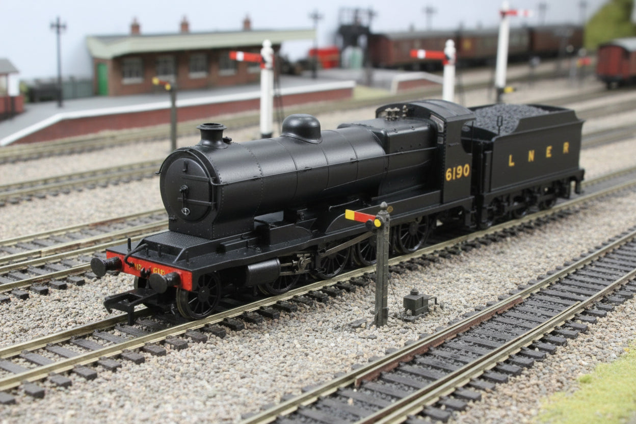 Bachmann Branchline 31-003 Class O4 Robinson 2-8-0 6190 in LNER black DCC Ready - 21 Pin