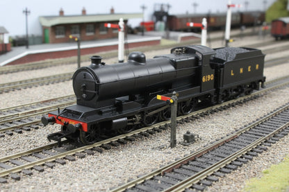 Bachmann Branchline 31-003 Class O4 Robinson 2-8-0 6190 in LNER black DCC Ready - 21 Pin