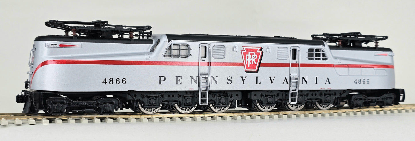 BROADWAY LTD IMPORTS #628 Pennsylvania Railroad GG1 Electric Locomotive Silver with Broad Stripe No.4866 DCC Sound fitted