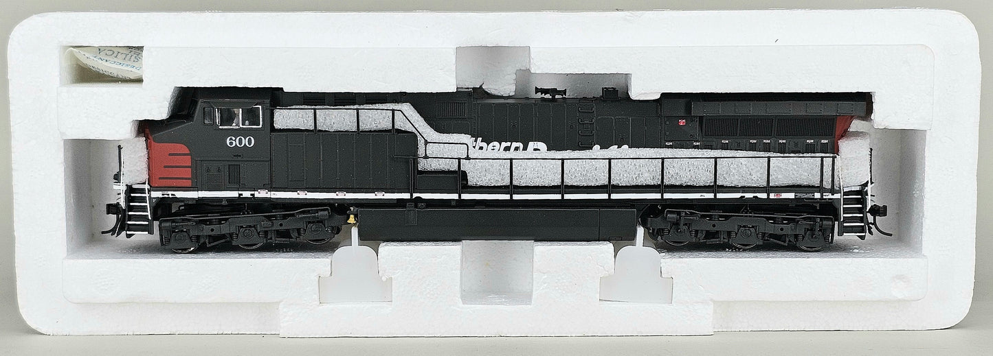 BROADWAY LTD IMPORTS #986 GE AC6000CW Southern Pacific Locomotive #600 DC Ready (8 Pin Decoder)