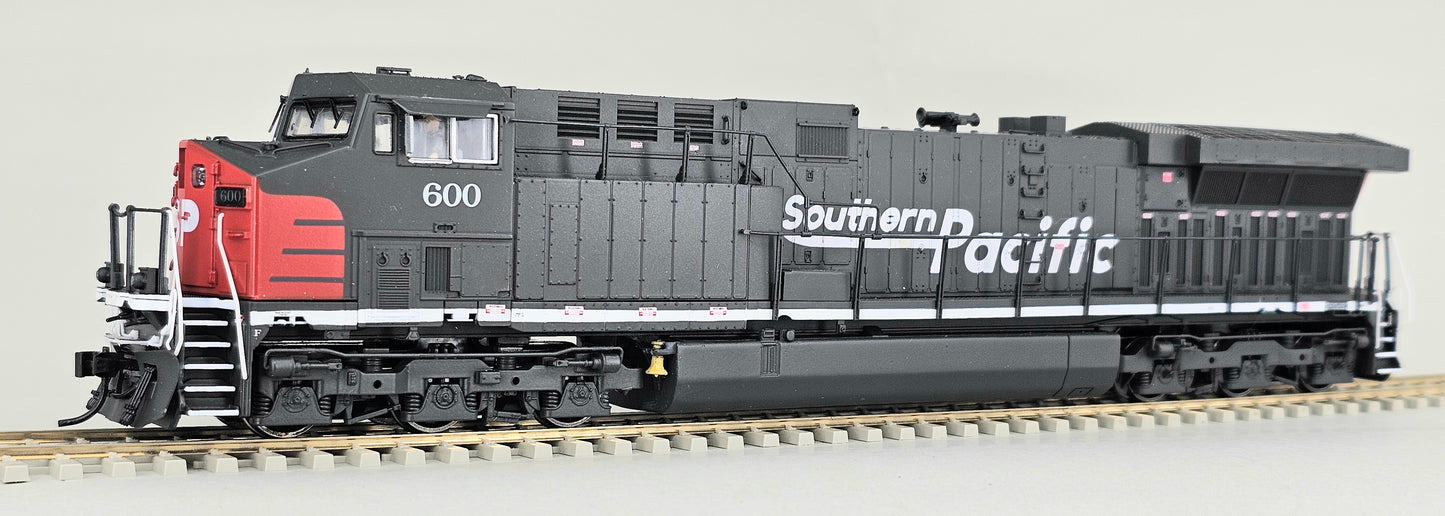BROADWAY LTD IMPORTS #986 GE AC6000CW Southern Pacific Locomotive #600 DC Ready (8 Pin Decoder)