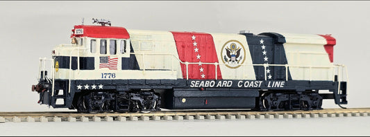 BACHMANN HO Scale GE U36B Diesel Locomotive Seaboard Coast Line Bicentennial #1776 with Directional Lights
