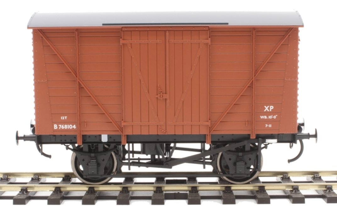 DAPOL 7F-056-020 BR Standard Planked Van Diag 208 Bauxite B768104