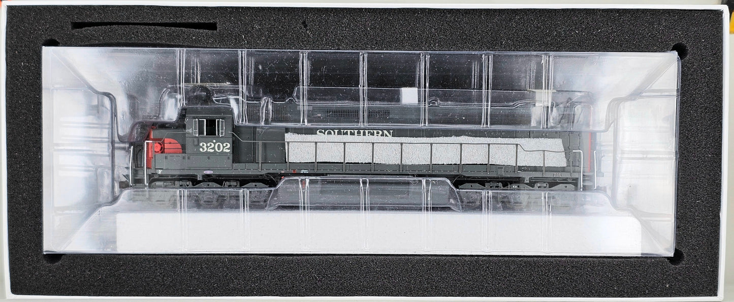 GENESIS G63638 SDP45 Southern Pacific Locomotive #3202 with Tsunami DCC and Sound