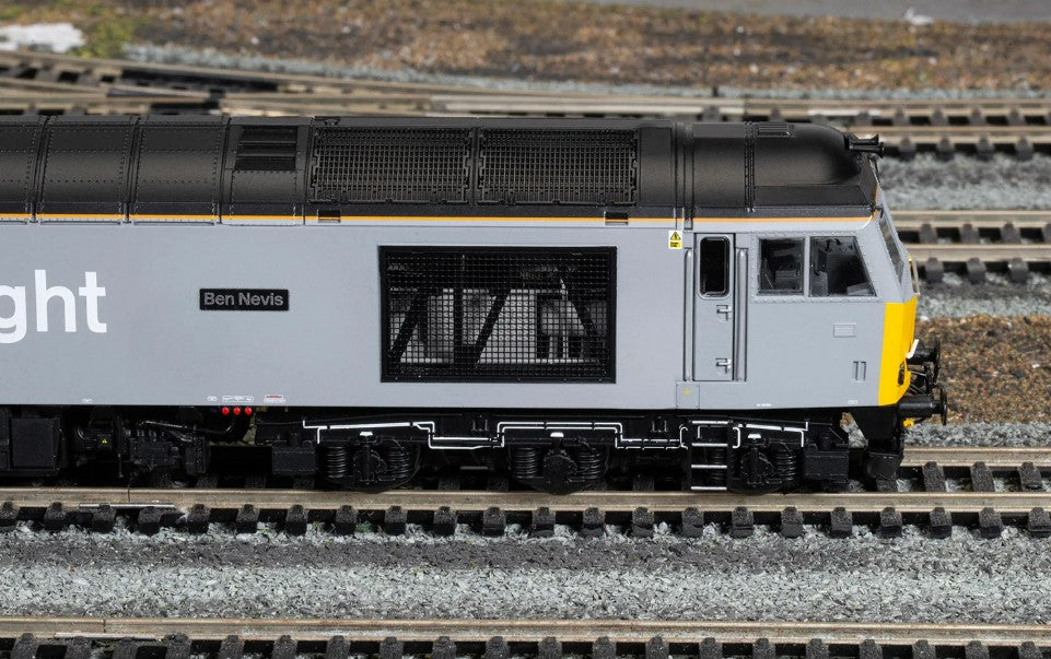 HORNBY R30374 DC Rail Class 60 Co-Co No. 60029 'Ben Nevis' DCC Ready (21 - Pin)