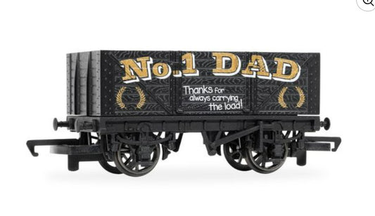 HORNBY R60323 2026 Fathers Day Wagon - Chester Model Centre