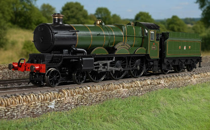 HORNBY R30402 GWR - Castle Class - 5081 'Lockheed Hudson' Era 3 - Grouping (1923 - 1947) DCC Ready 21 Pin