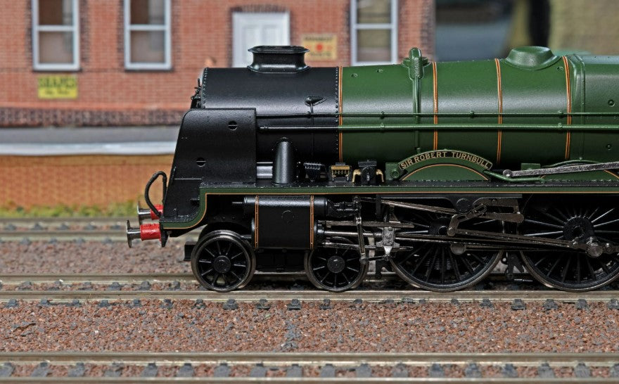 HORNBY R30415 BR (Early) - Patriot Class - 'Sir Robert Turnbull' 45540 DCC Ready - 21 Pin