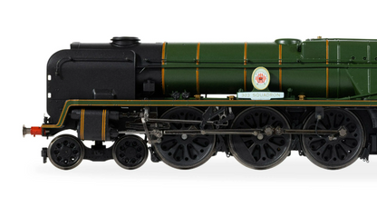 HORNBY R30485 BR - Battle of Britain Class (Rebuilt) - '303 Squadron' - 34053