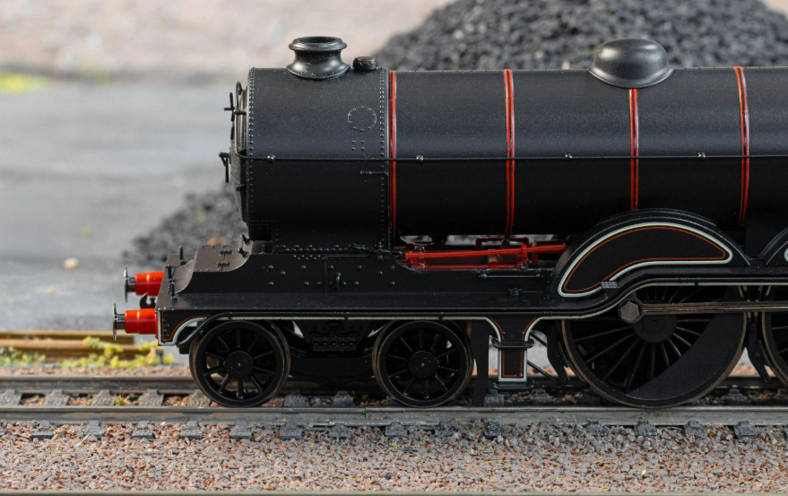 HORNBY R30501 BR - B12 Class - 61516 DCC Ready - 8 Pin