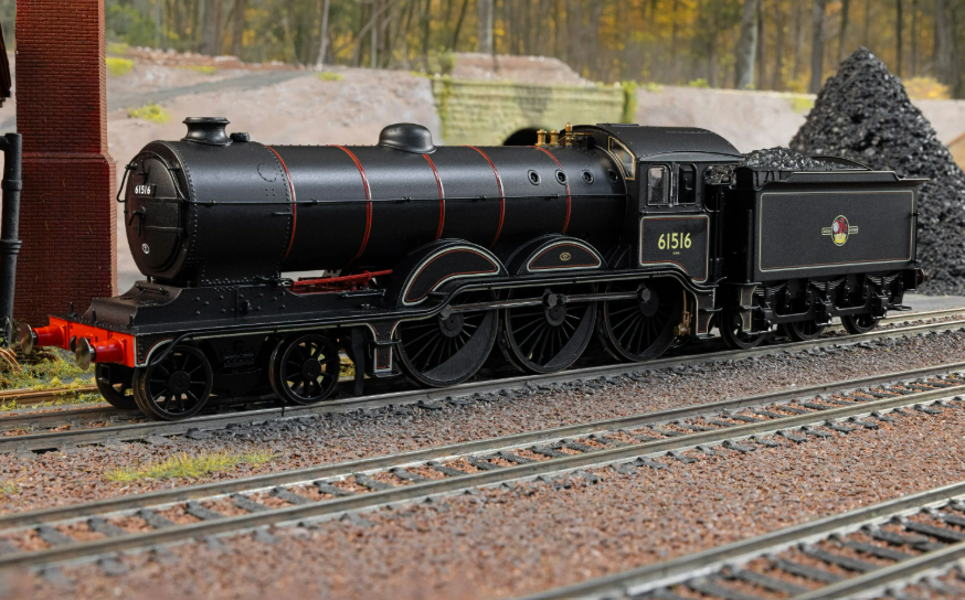 HORNBY R30501 BR - B12 Class - 61516 DCC Ready - 8 Pin