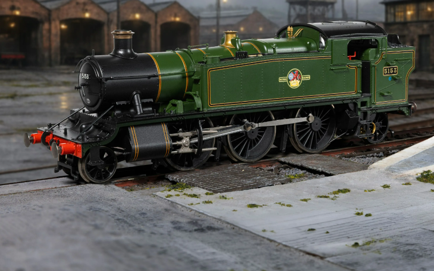 HORNBY R30509 BR (Late) - Class 5101 - Large Prairie Locomotive - 5153 Era 4 - Early BR (1948 - 1956) DCC Ready - 8 Pin