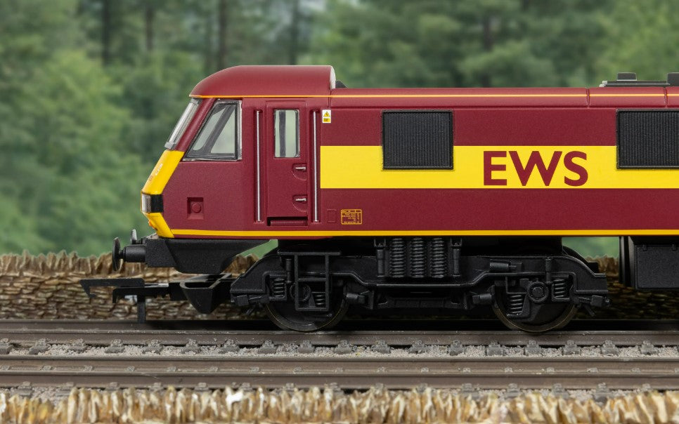 HORNBY R30528 RailRoad: EWS - Class 90 - 'Collingwood 90020' (DC Ready - 21 Pin)