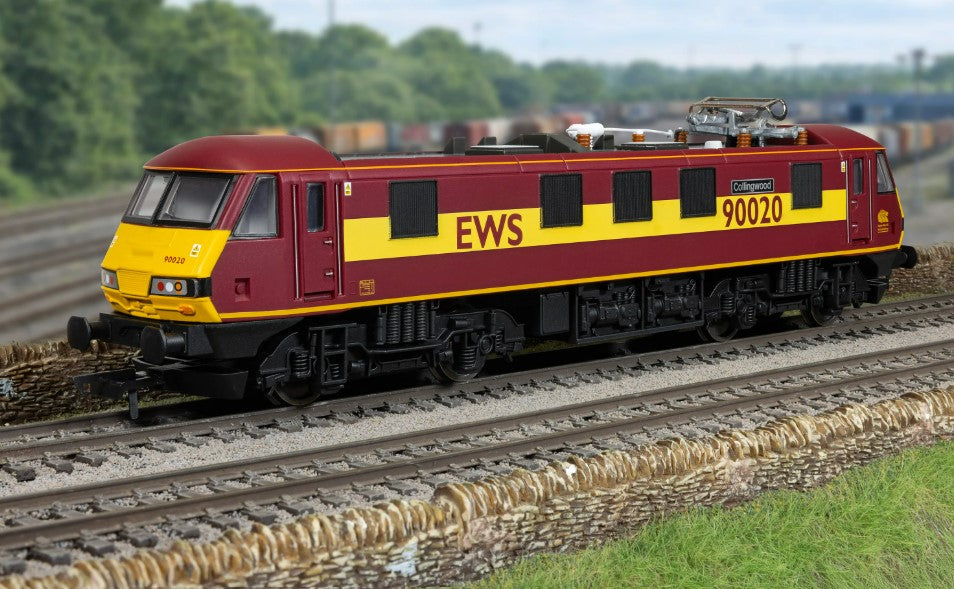 HORNBY R30528 RailRoad: EWS - Class 90 - 'Collingwood 90020' (DC Ready - 21 Pin)