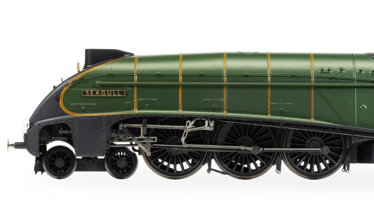 HORNBY R30552SS BR Class A4 4-6-2 'SEAGULL' No.60033 (Steam Generator) HM7000 Fitted DCC and Sound