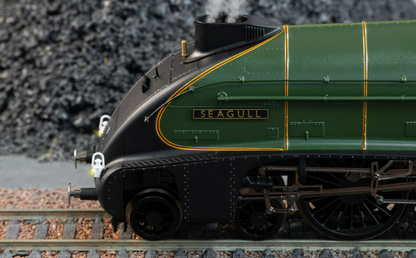 HORNBY R30552SS BR Class A4 4-6-2 'SEAGULL' No.60033 (Steam Generator) HM7000 Fitted DCC and Sound