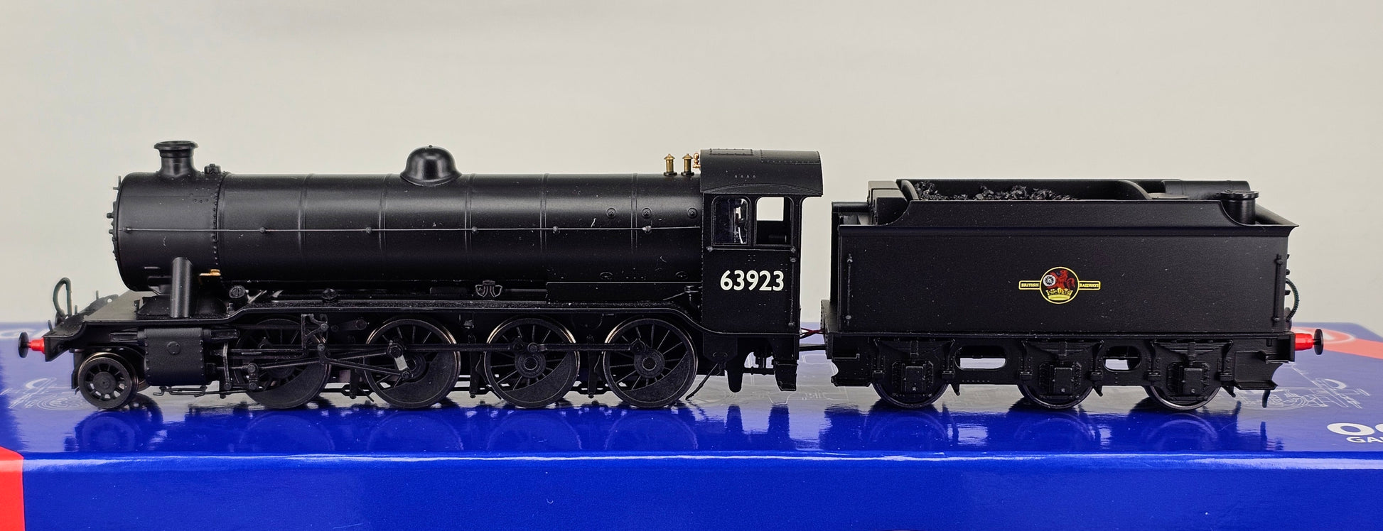 HELJAN 3934 BR Late Crest Black '02/1' 2-8 -0 No.63923 (LNER cab/stepped tender) DCC Ready - 21 Pin - Chester Model Centre