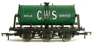Dapol OO GAUGE 4F-031-025 6 WHEEL MILK TANK CWS - Chester Model Centre