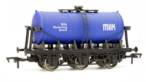 Dapol OO GAUGE 6 WHEEL MILK TANK MMB - Chester Model Centre