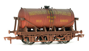 6 Wheel Milk Tank Independent Milk Supplies Weathered - Chester Model Centre