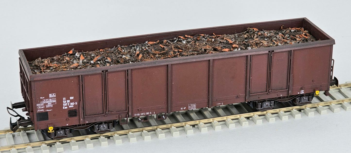 Klein HO Gauge #3402 Bogie Freight Wagon with load