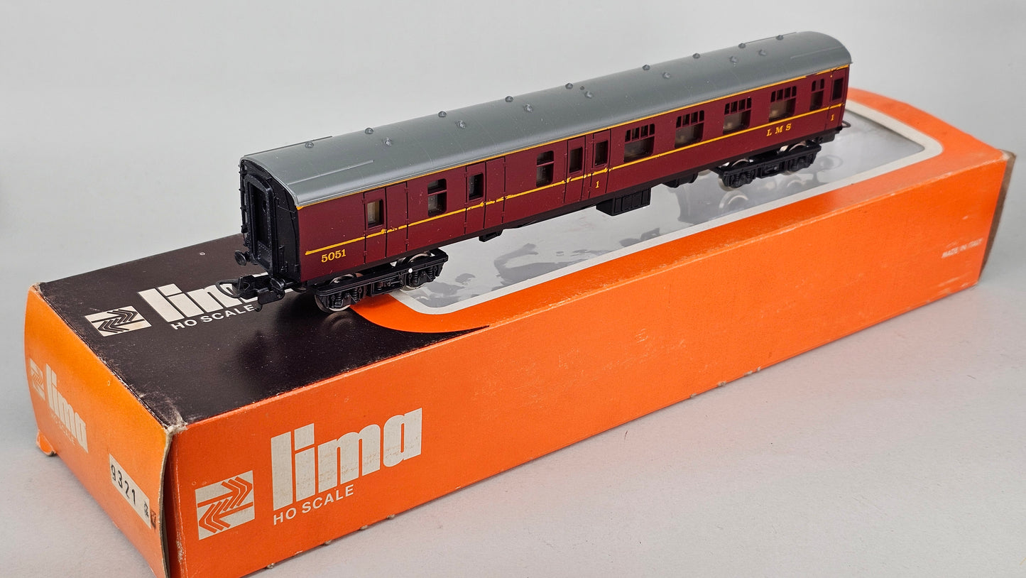 LIMA HO Scale 9321 LMS brake 1st-class corridor coach in crimson (boxed) Running No.5051 (we have three of these) - Chester Model Centre
