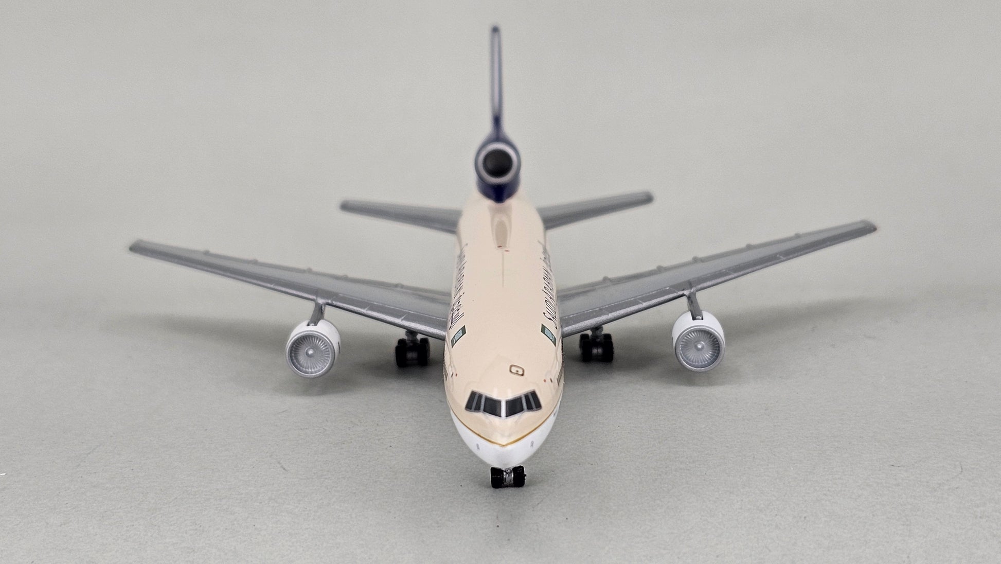 Gemini Jets Limited Edition 1:400 Scale Diecast Lockheed L-1011-385-1-15 'SAUDI ARABIAN' Model Aircraft. Reg No.HZ-AHO - Chester Model Centre