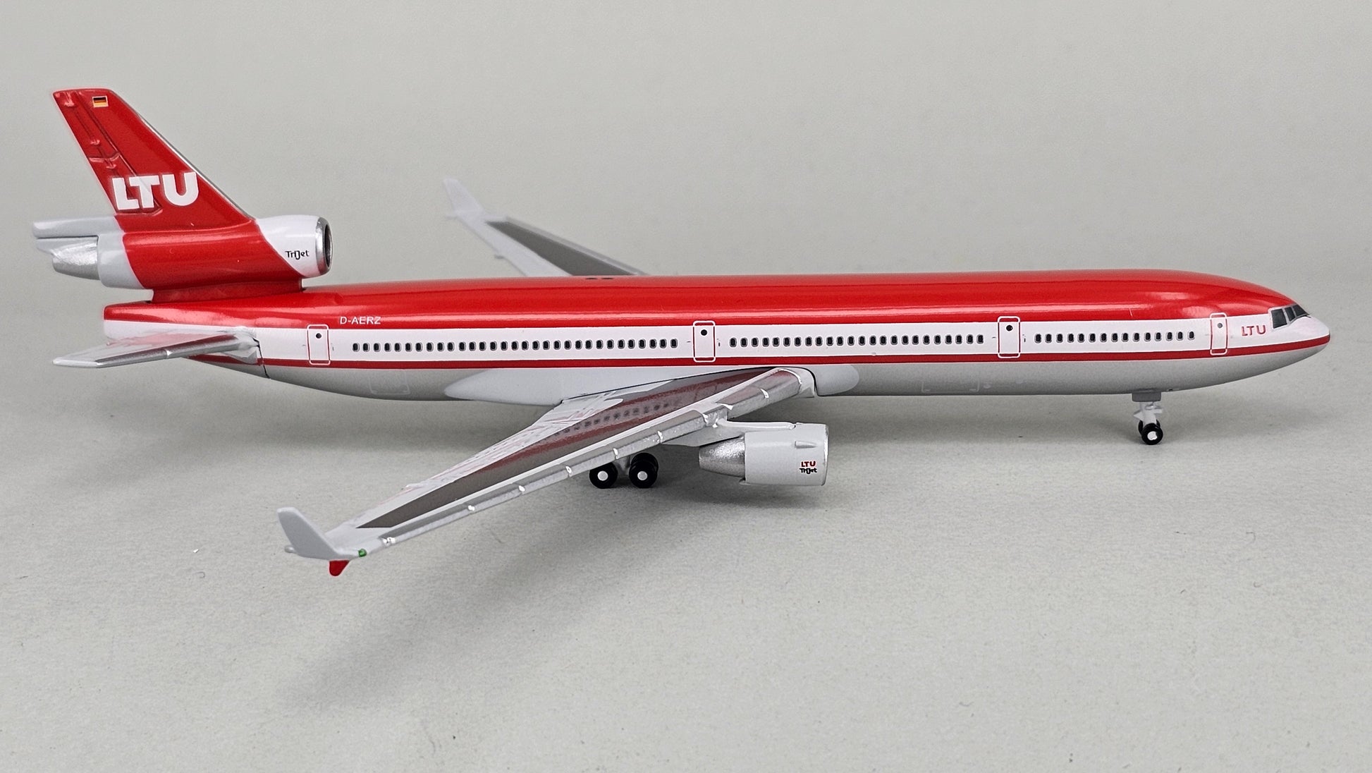 Gemini Jets Limited Edition 1:400 Scale Diecast MD-11 'LTU' Model Aircraft. Reg No. D-AERZ Item Number:3557360 - Chester Model Centre