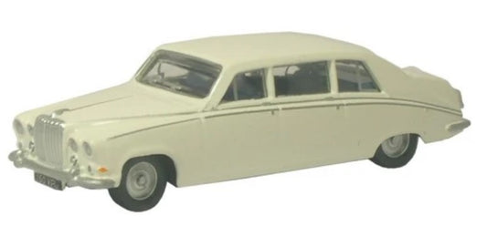 OXFORD DIECAST #NDS001 - Old English White DAIMLER D8420 Limousine N Gauge