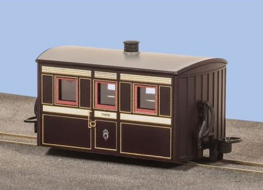 PECO Great Little Trains GR-555 Ffestiniog 'Bug Box' third class coach in FR victorian plum and cream - Chester Model Centre