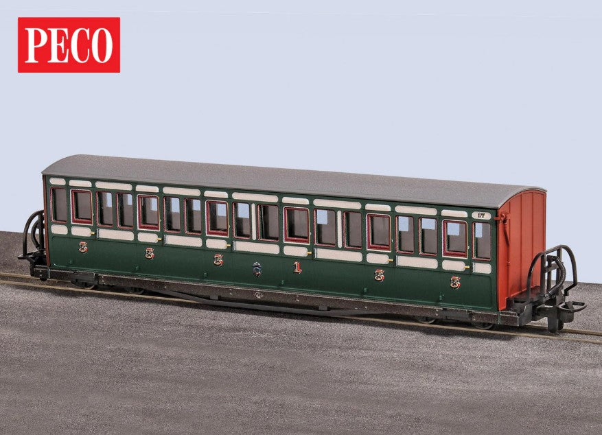 PECO 00-9 Scale GR-601A Festiniog Railway Short 'Bowsider' Bogie Coach Early Preservation Green Livery No.17 - Chester Model Centre
