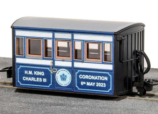 PECO Great Little Trains GR-909 4 Wheel Bug Box Coach King Charles III Coronation 2023