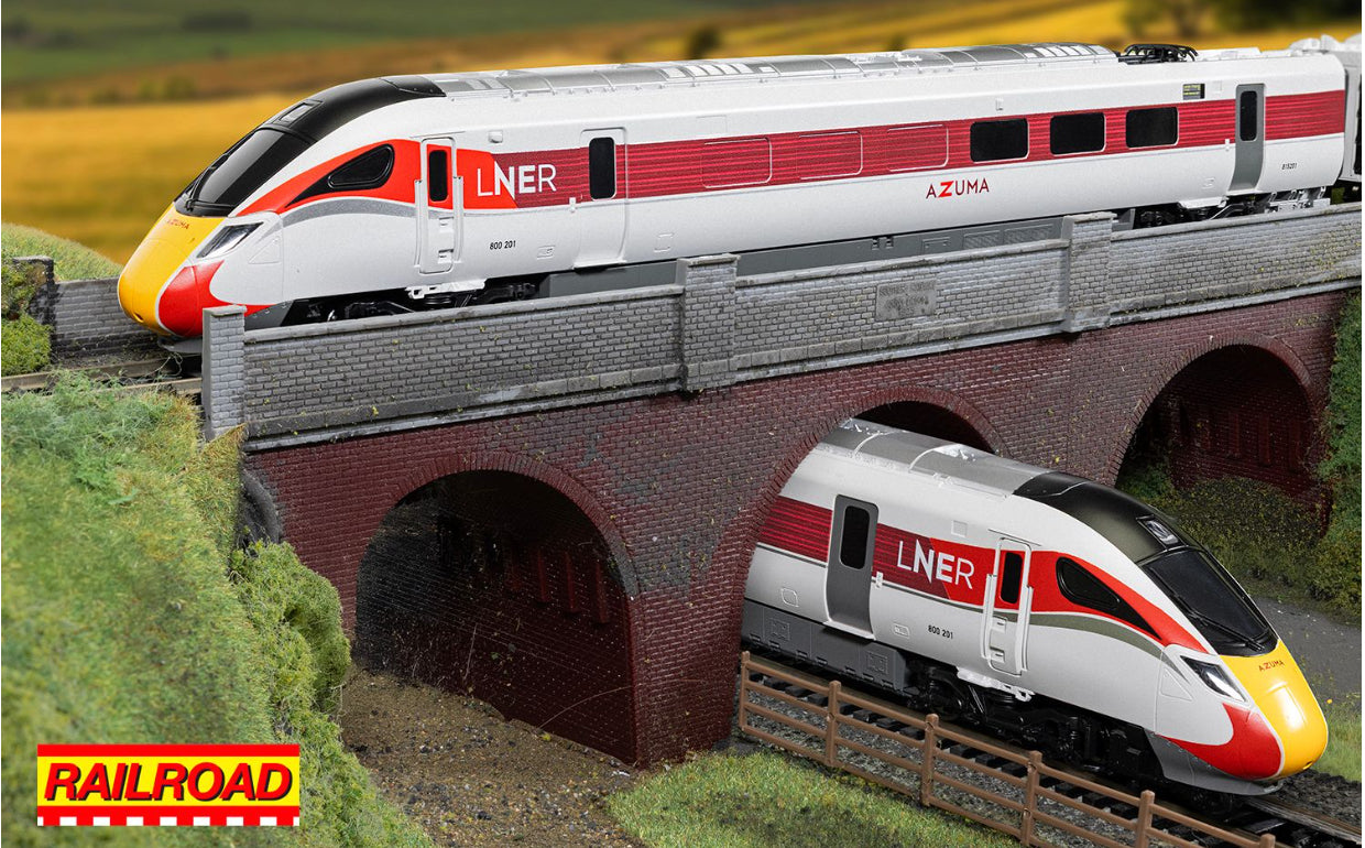 Hornby R30449 RailRoad: LNER - Class 800 - 800201 - Train Pack - Chester Model Centre