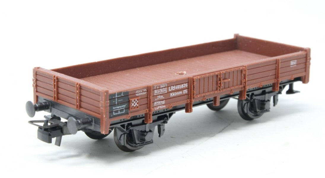 ROCO 4303A Flatbed Goods Wagon of the DB - Chester Model Centre