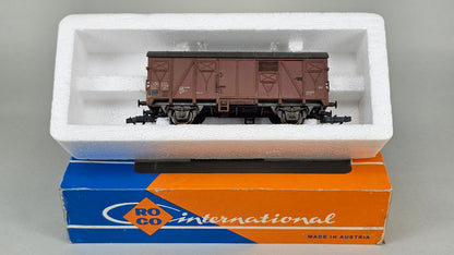 Roco 4304 Closed Goods Wagon with Barrel Roof - Chester Model Centre