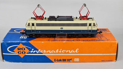 Roco 4137B BR Class 110 Electric Locomotive Blue/Beige - Chester Model Centre