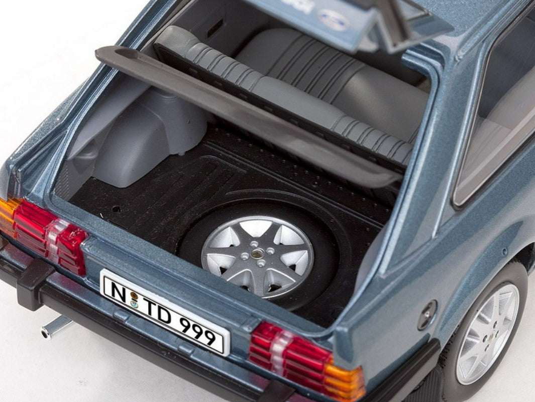 SUNSTAR (H4999R) 1/18 Scale FORD ESCORT RS1600i 1984 Caspian Blue RHD UK EXC LTD - Chester Model Centre