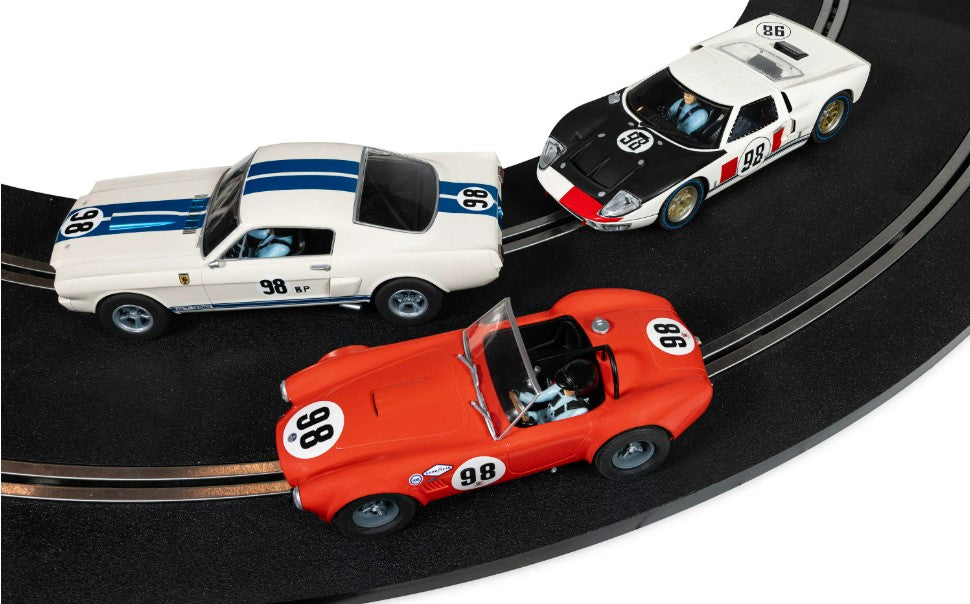 SCALEXTRIC C4619A Ken Miles - Triple Car Pack - Triple Car Pack - Shelby GT350, Shelby Cobra and Ford GT40 MkII