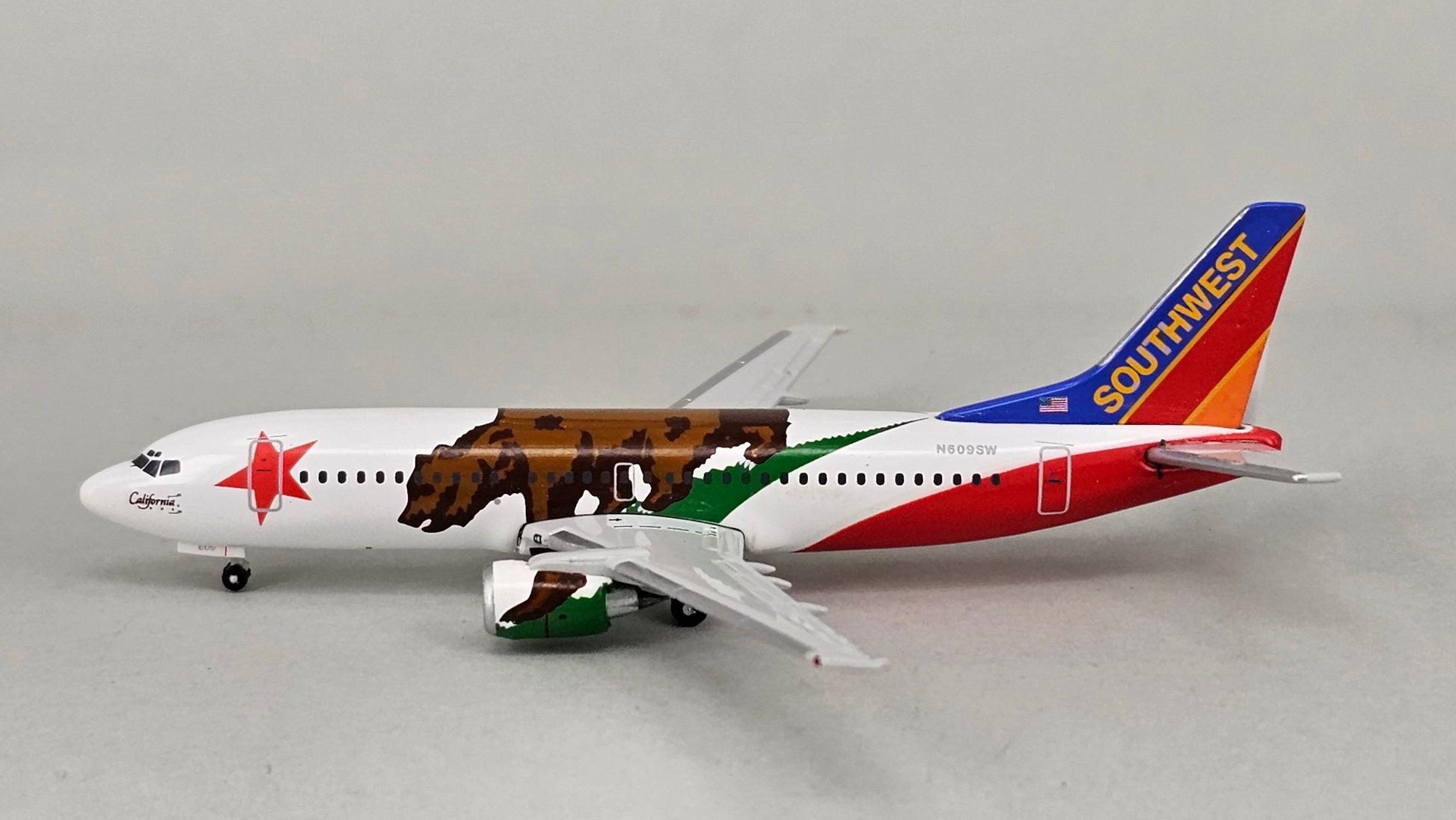 Gemini Jets II 1:400 Scale Die-cast Boeing 737-300 'Southwest Airlines' Model Aircraft. Reg No.N609SW - Chester Model Centre