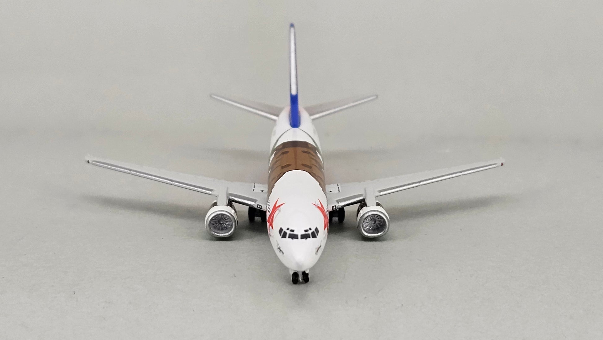 Gemini Jets II 1:400 Scale Die-cast Boeing 737-300 'Southwest Airlines' Model Aircraft. Reg No.N609SW - Chester Model Centre