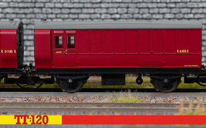 SALE - Hornby TT4062 BR 4 Wheel Coach 3rd Class Brake Baggage - Chester Model Centre